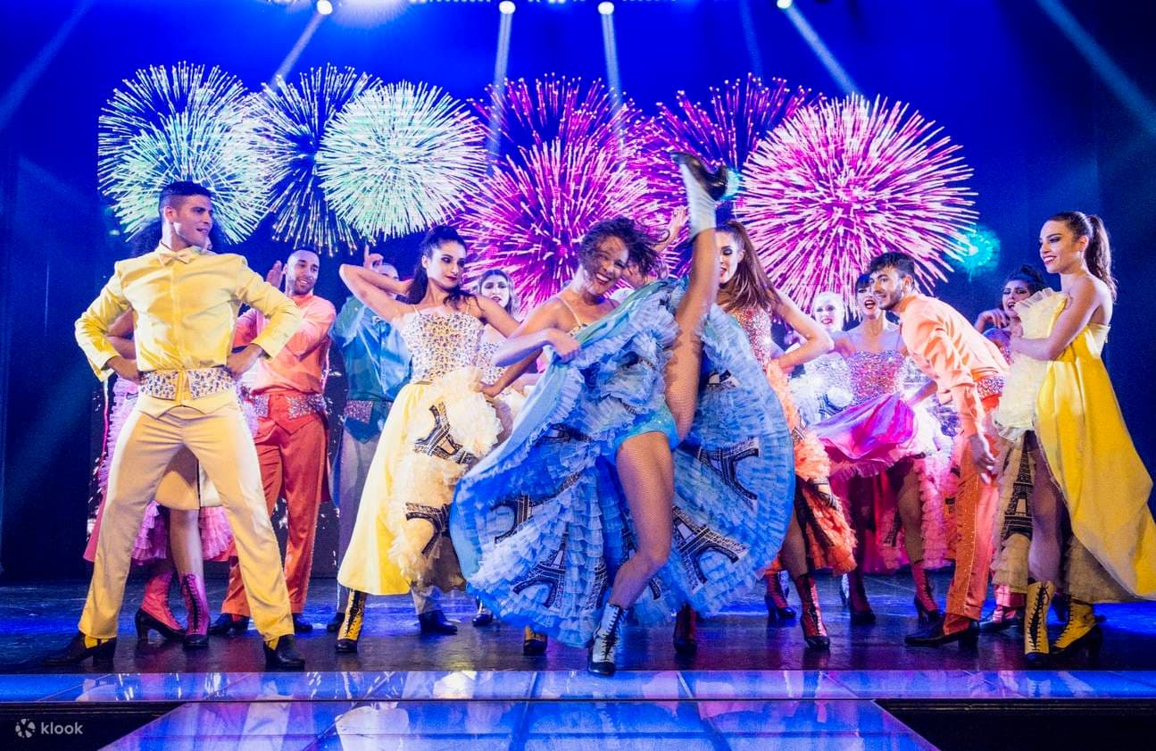 Paradis Latin Show