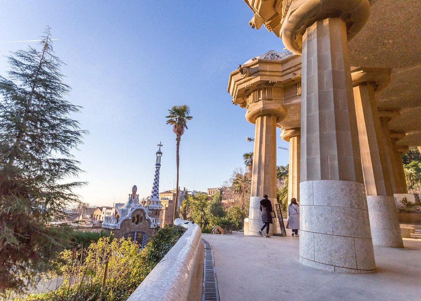 Sagrada Familia and Park Guell guided experience